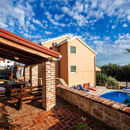 Splendid Holiday Home In Jasenice マスレニツァ エクステリア 写真