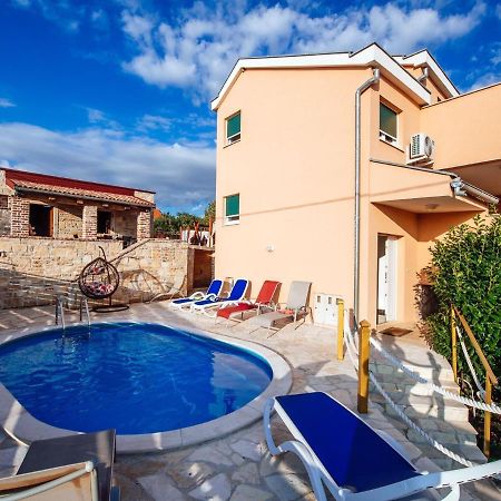 Splendid Holiday Home In Jasenice マスレニツァ エクステリア 写真