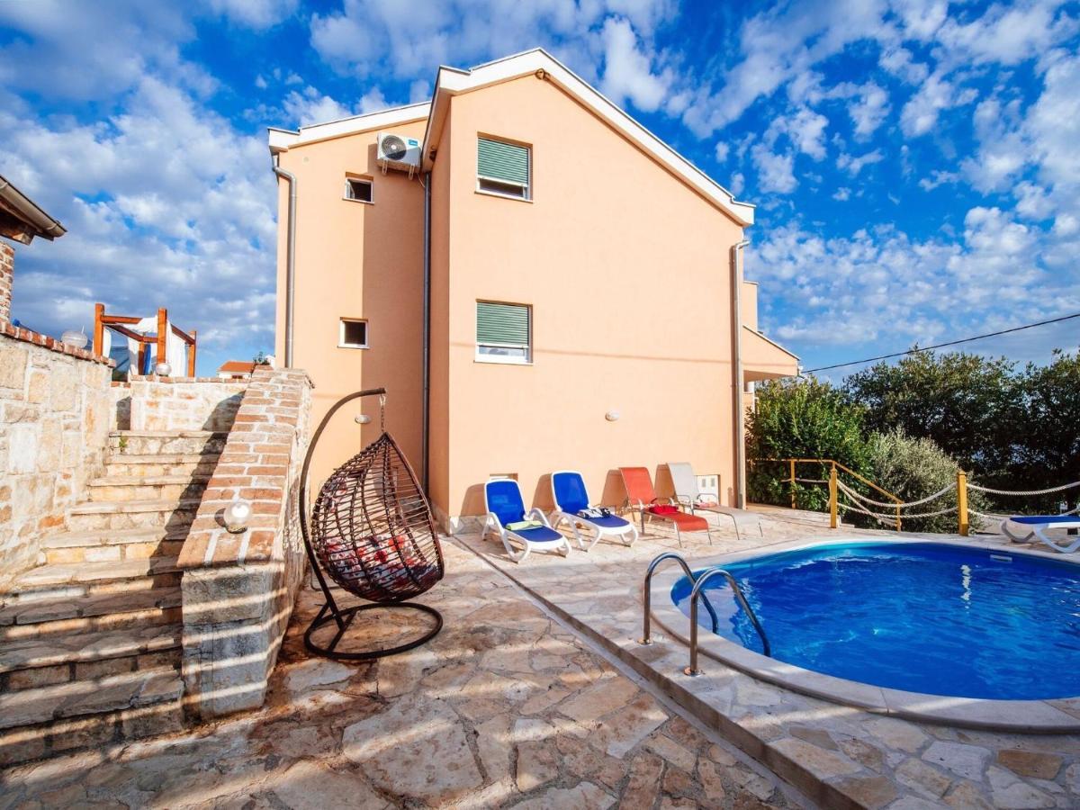 Splendid Holiday Home In Jasenice マスレニツァ エクステリア 写真