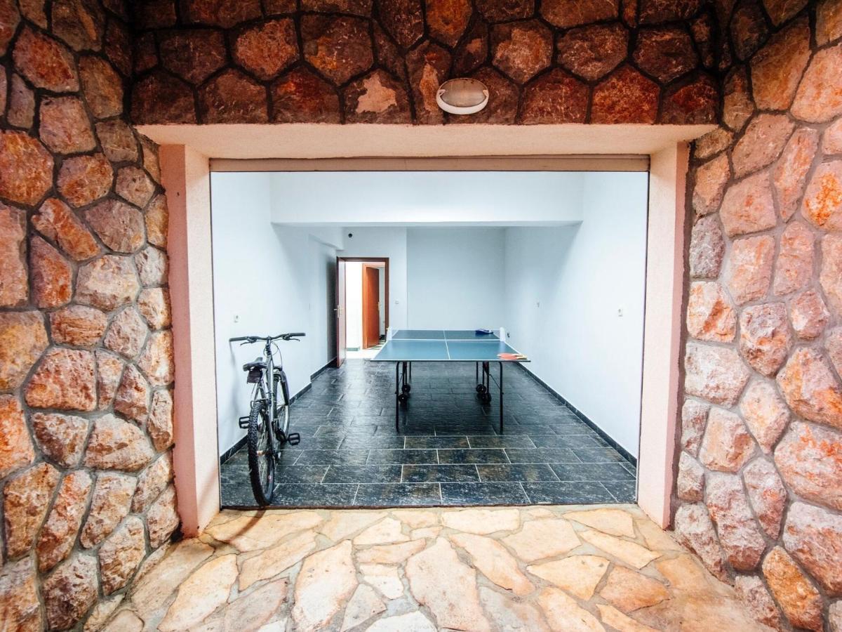 Splendid Holiday Home In Jasenice マスレニツァ エクステリア 写真
