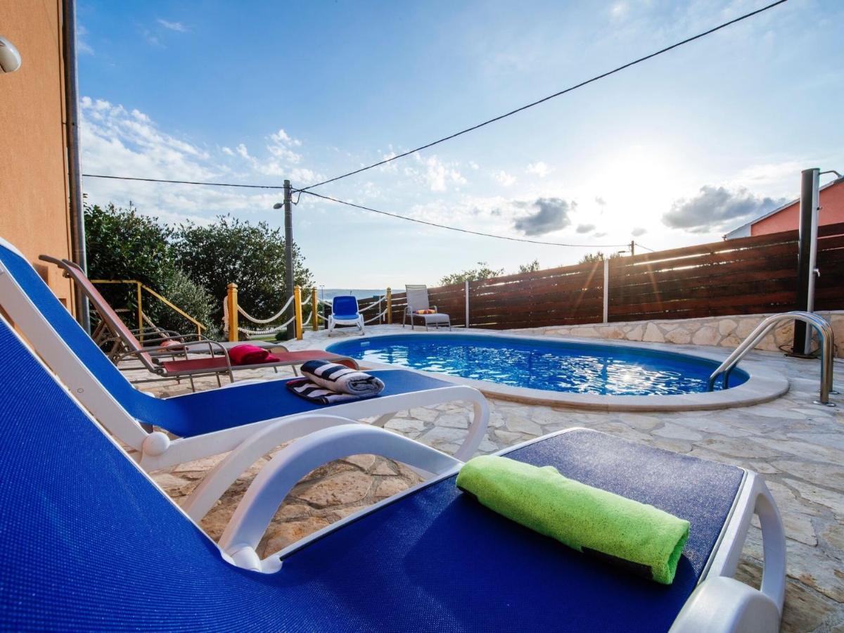 Splendid Holiday Home In Jasenice マスレニツァ エクステリア 写真