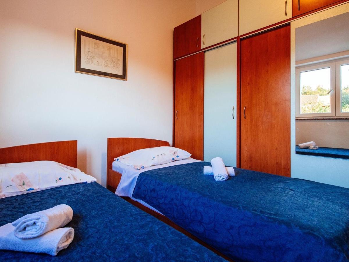 Splendid Holiday Home In Jasenice マスレニツァ エクステリア 写真